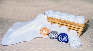 GUEST TOWEL SET